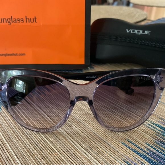 Sunglasses - Picture 2 of 2